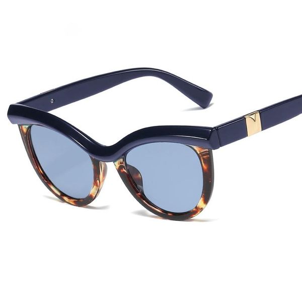Veshion Cateye Sunglasses Women Brand Designer Luxury Sun Glasses for Female Lady Oversized Black Shades UV400, White;black
Veshion Cateye Sunglasses Women Brand Designer Luxury Sun Glasses for Female Lady Oversized Black Shades UV400, White;black