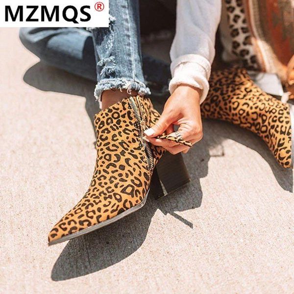 fashion pointed zipper women boots retro suede mid heel ankle boots 2020 winter women block mid heels casual botas mujer booties, Black
fashion pointed zipper women boots retro suede mid heel ankle boots 2020 winter women block mid heels casual botas mujer booties, Black