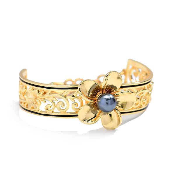 bracelet of heirloom kc gold plated adjustable jewelry bangles plumeria flower hawaiian bracelets wholesale for women, Golden;silver
bracelet of heirloom kc gold plated adjustable jewelry bangles plumeria flower hawaiian bracelets wholesale for women, Golden;silver