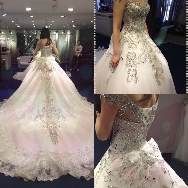 new designer a-line wedding dresses ball gown gorgeous and cap sleeves with v neckline crystals wedding gowns vestidos de noiva, White
new designer a-line wedding dresses ball gown gorgeous and cap sleeves with v neckline crystals wedding gowns vestidos de noiva, White
