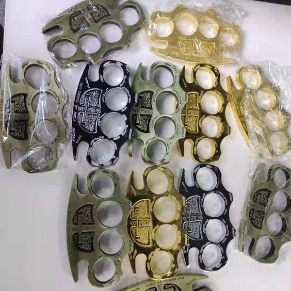 2021finger tiger self defense four finger fist stab glass fiber legitimate hand brace ring defense hand buckle fist buckle self defense 08
2021finger tiger self defense four finger fist stab glass fiber legitimate hand brace ring defense hand buckle fist buckle self defense 08