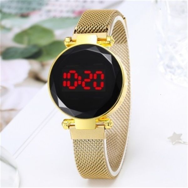 factory sale 2020 luxury star magnet high personality digital watch, new design, women's watch, Slivery;brown
factory sale 2020 luxury star magnet high personality digital watch, new design, women's watch, Slivery;brown