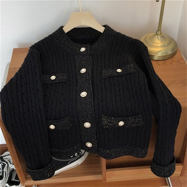 new autumn 2021 woman cardigan sweater vintage luxury designer women's clothes qinj, White;black
new autumn 2021 woman cardigan sweater vintage luxury designer women's clothes qinj, White;black