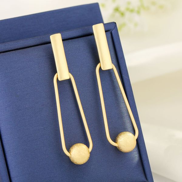 sterling silver needle south korea geometric earrings cold wind matte earrings metal ball refined stylish and versatile ornament female, Red;brown
sterling silver needle south korea geometric earrings cold wind matte earrings metal ball refined stylish and versatile ornament female, Red;brown