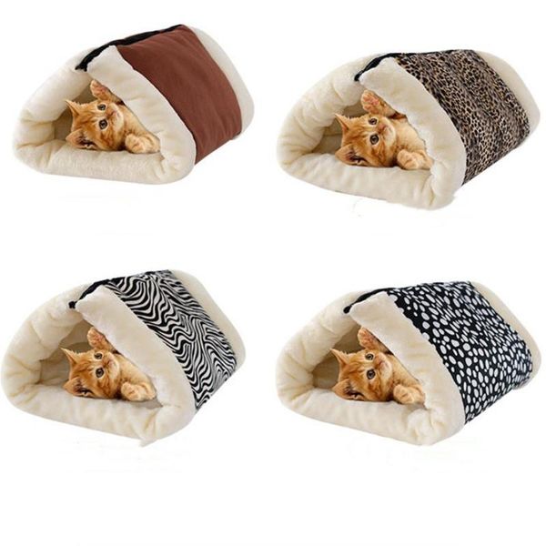 super soft fleece dog beds cat mat 2021 winter warm plush foldable kennel tent small animal sleeping house nest pet supplies
super soft fleece dog beds cat mat 2021 winter warm plush foldable kennel tent small animal sleeping house nest pet supplies