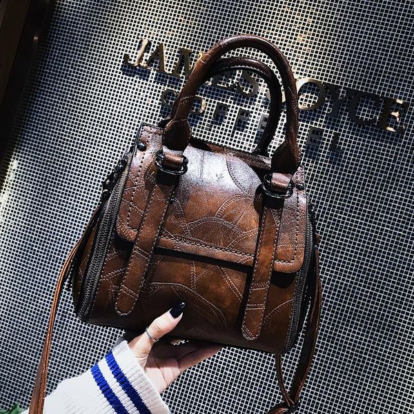 bag for women retro new handbag korean version of the wild messenger bag atmospheric bucket
bag for women retro new handbag korean version of the wild messenger bag atmospheric bucket