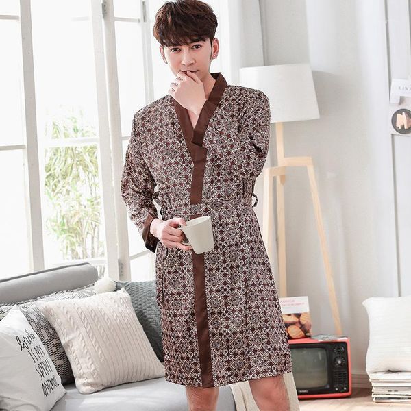 rayon sleepwear summer new robe print floral nightwear casual home clothes men kimono bathrobe gown negligee pajamas one size1, Black;brown
rayon sleepwear summer new robe print floral nightwear casual home clothes men kimono bathrobe gown negligee pajamas one size1, Black;brown