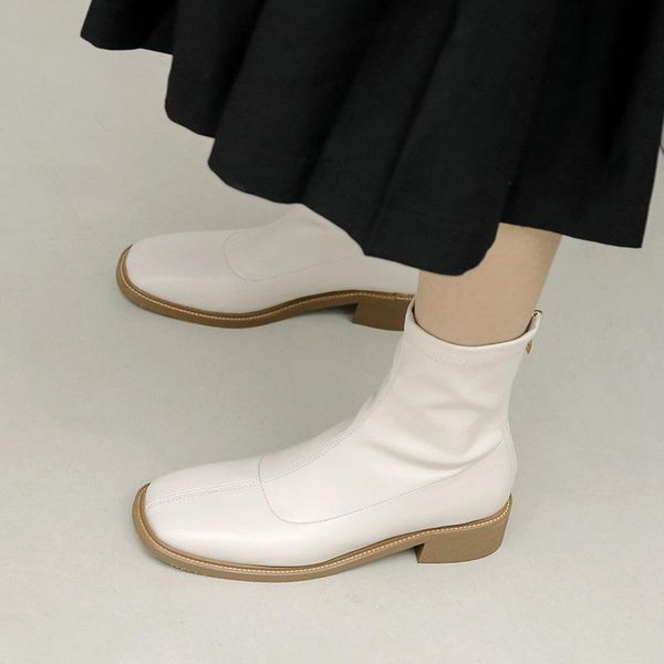 autumn south korea star short boots low heel after zipper stretch boots a generation o lady shoes -40, Black
autumn south korea star short boots low heel after zipper stretch boots a generation o lady shoes -40, Black