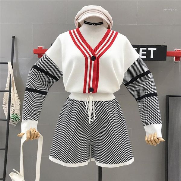 new knitting set women two piece outfits autumn houndstooth v-neck single-breasted knit cardigan + slim shorts pants suits1, Gray
new knitting set women two piece outfits autumn houndstooth v-neck single-breasted knit cardigan + slim shorts pants suits1, Gray