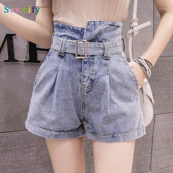 high waist denim shorts women 2021 new summer irregular waist wide legs loose short female1, White;black
high waist denim shorts women 2021 new summer irregular waist wide legs loose short female1, White;black