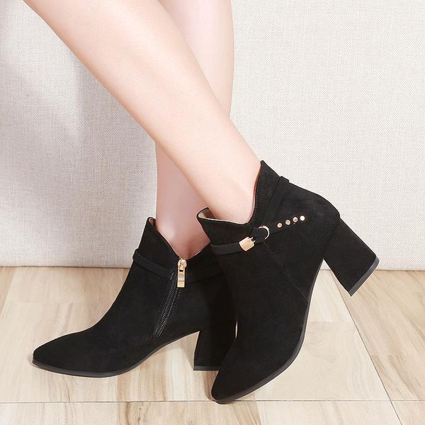 2021 autumn winter shoes women high heels boots warm shoes women ankle boots office ladies square heel 6cm black pink
2021 autumn winter shoes women high heels boots warm shoes women ankle boots office ladies square heel 6cm black pink