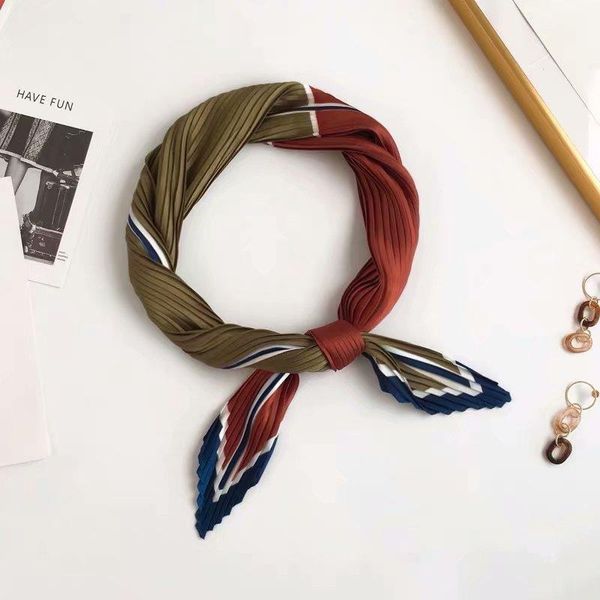 pleated small satin silk scarf women stripe floral printed scarves wrap handkerchief 55*55cm, Blue;gray
pleated small satin silk scarf women stripe floral printed scarves wrap handkerchief 55*55cm, Blue;gray
