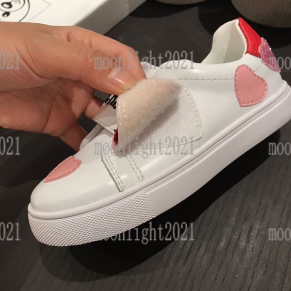 2022ss designers spring leather sneakers shoes new kids sports pink sneaker running shoes retro girls sport velcro canvas shoe 1-3 years bab, Black;red
2022ss designers spring leather sneakers shoes new kids sports pink sneaker running shoes retro girls sport velcro canvas shoe 1-3 years bab, Black;red