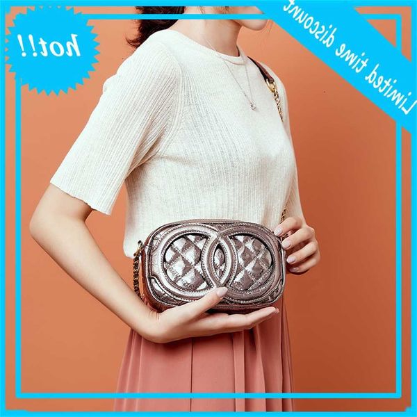 2021 new fragrance fashion versatile lingge chain single shoulder cowhide shell small bag
2021 new fragrance fashion versatile lingge chain single shoulder cowhide shell small bag