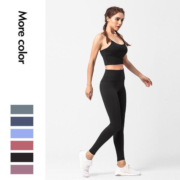 yoga two piece women's fitness new quick drying elastic hip lifting pants seamless exercise suit, Gray
yoga two piece women's fitness new quick drying elastic hip lifting pants seamless exercise suit, Gray