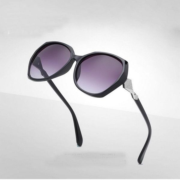 sunglasses oversized women shades sun glasses female vintage big frame sunglass hollow outdoor mirror uv400, White;black
sunglasses oversized women shades sun glasses female vintage big frame sunglass hollow outdoor mirror uv400, White;black
