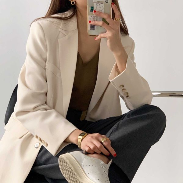 spring 2020 korean version of women's temperament loose hong kong flavor office solid color casual small suit jacket, Black;brown
spring 2020 korean version of women's temperament loose hong kong flavor office solid color casual small suit jacket, Black;brown