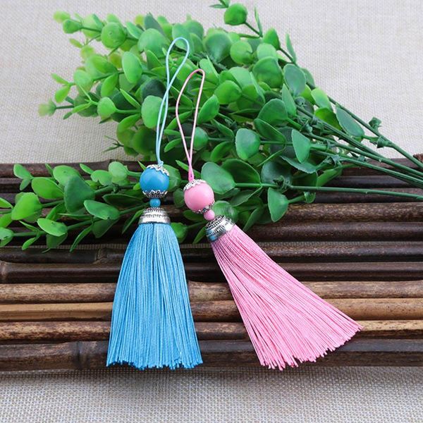 1pc lot mixed color silk tassel with silver color bead caps charms pendants leather tassels cords for diy jewelry accessories h jllifr
1pc lot mixed color silk tassel with silver color bead caps charms pendants leather tassels cords for diy jewelry accessories h jllifr