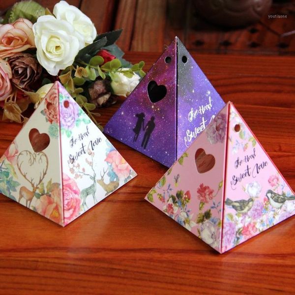 triangular pyramid style candy box wedding favors party supplies paper gift boxes with thanks card chocolate box1
triangular pyramid style candy box wedding favors party supplies paper gift boxes with thanks card chocolate box1