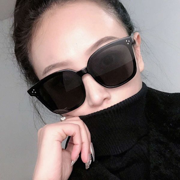 new vibrant 2020 screen sunglasses, red male tiktok big box fashion sunglasses, female ins street, big face box, White;black
new vibrant 2020 screen sunglasses, red male tiktok big box fashion sunglasses, female ins street, big face box, White;black
