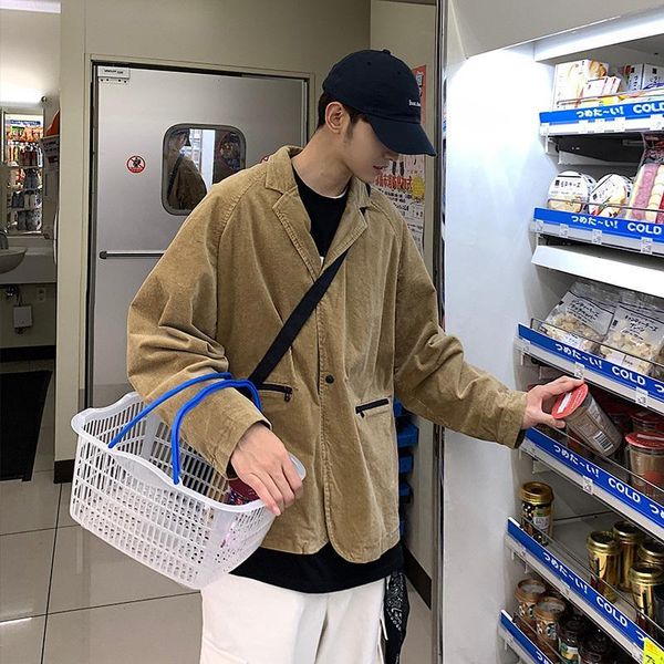 2020 men's corduroy material bf wind loose coats outerwear western suit jackets male high-quality casual blazers plus size m-xl1, White;black
2020 men's corduroy material bf wind loose coats outerwear western suit jackets male high-quality casual blazers plus size m-xl1, White;black