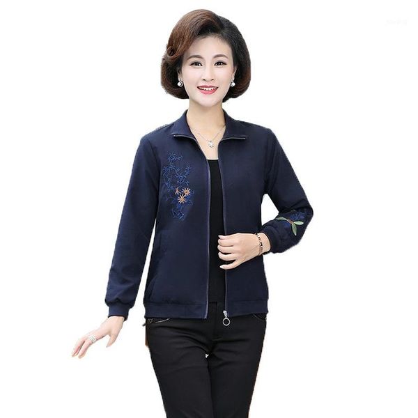 2020 spring autumn coat women fashion plus size embroidery middle-aged and elderly women casual jacket outerwear female 1, Black;brown
2020 spring autumn coat women fashion plus size embroidery middle-aged and elderly women casual jacket outerwear female 1, Black;brown