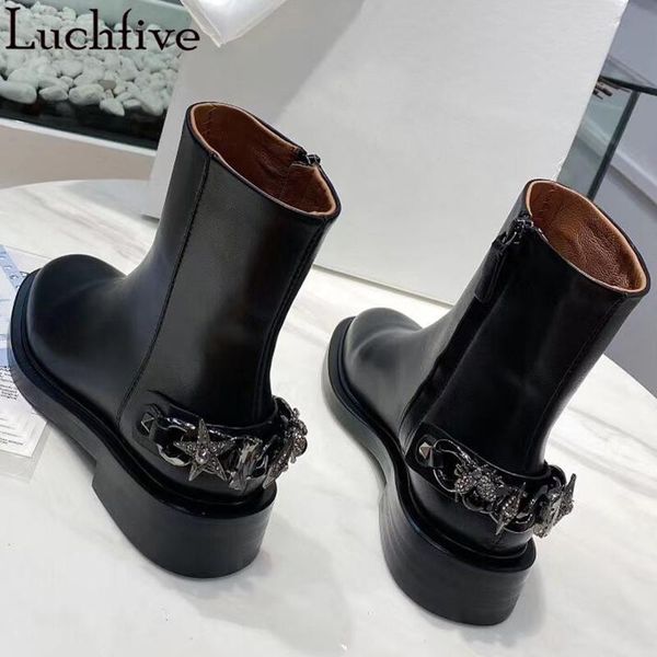 woman real leather ankle boots black stars crystal chains designer brand boots women round toe low heels casual flat short
woman real leather ankle boots black stars crystal chains designer brand boots women round toe low heels casual flat short
