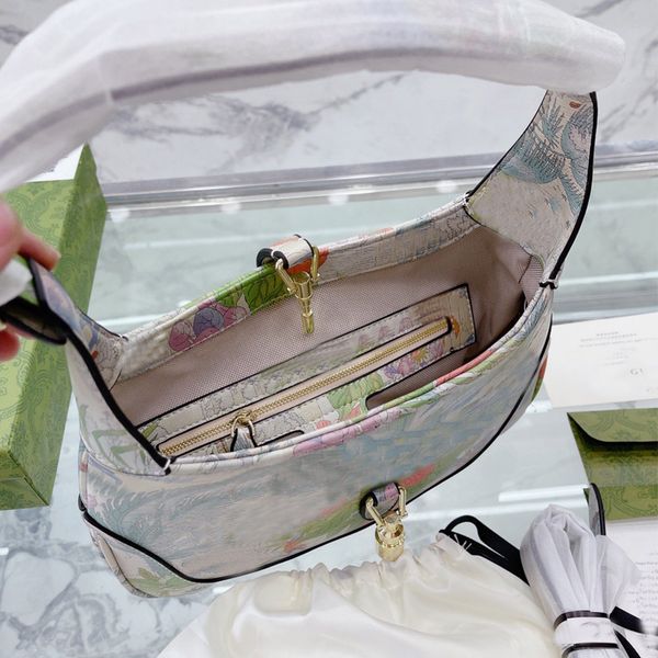 2022canvas handbag shoulder bag floral bags hobos women underarm pouch leaves clutch handbags tiger letters wallet purse ladies
2022canvas handbag shoulder bag floral bags hobos women underarm pouch leaves clutch handbags tiger letters wallet purse ladies