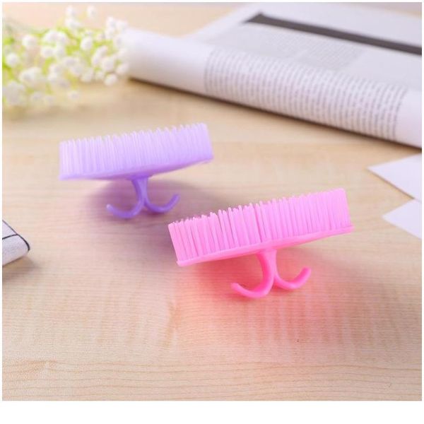 1pc plastic head scalp mas comb shampoo scalp washing hair masr brush comb shower hair br jlldot, Silver
1pc plastic head scalp mas comb shampoo scalp washing hair masr brush comb shower hair br jlldot, Silver