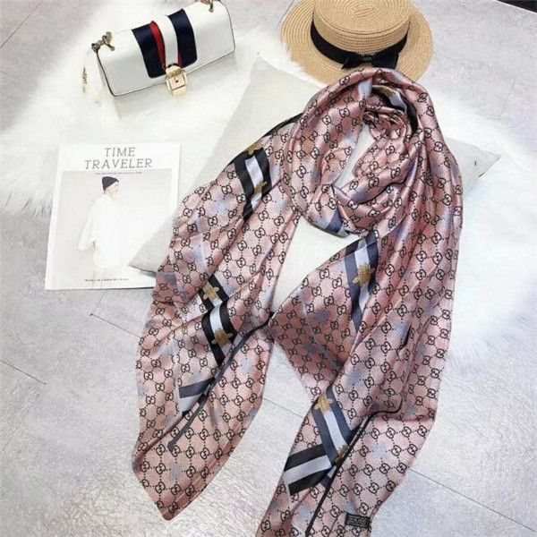 2020 classic silk scarf fashionable female decorative silk scarf spring and summer print shawl size, Blue;gray
2020 classic silk scarf fashionable female decorative silk scarf spring and summer print shawl size, Blue;gray