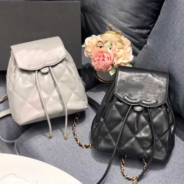 mini backpack handbag genuine leather backpack fashion women designer wallet one shoulder messenger bag high quality 
mini backpack handbag genuine leather backpack fashion women designer wallet one shoulder messenger bag high quality