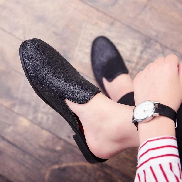 Summer New Cool Slippers for Male Black Gold Silver Loafers Men Half Slippers Anti-slip Men Casual Shoes Flats Mules #hy3H
Summer New Cool Slippers for Male Black Gold Silver Loafers Men Half Slippers Anti-slip Men Casual Shoes Flats Mules #hy3H