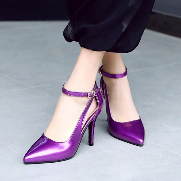 2021 new retro style pointed head side empty word buckle fine heel comfortable large size high heels children, Black
2021 new retro style pointed head side empty word buckle fine heel comfortable large size high heels children, Black