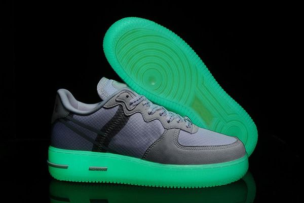 men low skateboard shoes one 1 knit euro air high women forces all white black red discount trainer designer casual shoes a6
men low skateboard shoes one 1 knit euro air high women forces all white black red discount trainer designer casual shoes a6