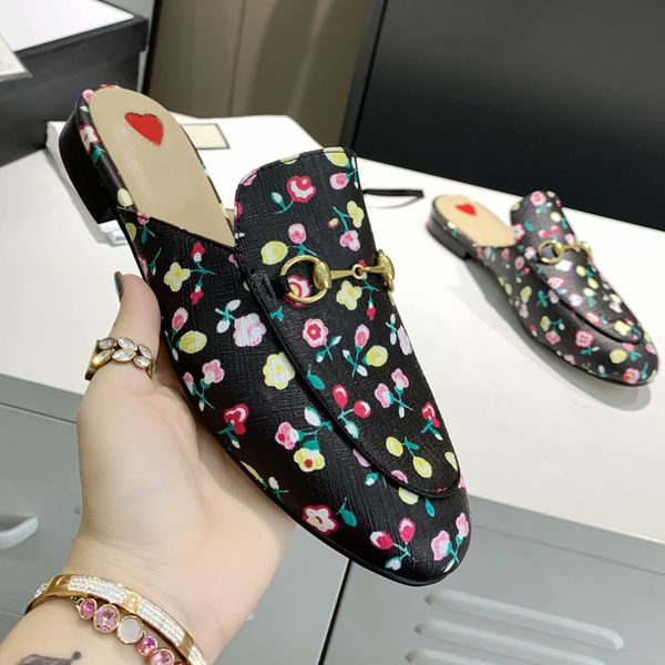 new lady classic slippers fashion metal buckle cowhide leather princetown mules designer summer women slippers, Black
new lady classic slippers fashion metal buckle cowhide leather princetown mules designer summer women slippers, Black