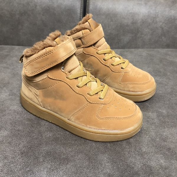 global selling high-tooling mid-cut boys and girls sneakers 2021 new luxury original design casual basketball shoes ing, Black
global selling high-tooling mid-cut boys and girls sneakers 2021 new luxury original design casual basketball shoes ing, Black