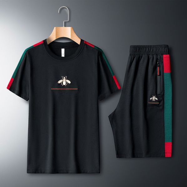 2021 new male embroidered with of two fitness pieces sports short sleeve suit t-shirt shorts 2 piece together qcoy, Gray
2021 new male embroidered with of two fitness pieces sports short sleeve suit t-shirt shorts 2 piece together qcoy, Gray