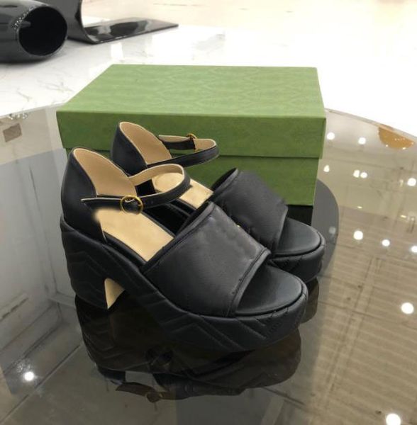 2022 latest women sandals brand designer customizes horseshoe shaped women's shoes with high profile imported mixed sheepskin 888, Black
2022 latest women sandals brand designer customizes horseshoe shaped women's shoes with high profile imported mixed sheepskin 888, Black