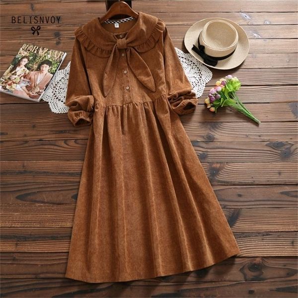 robe femme autumn winter sweet women dresses peter pan collar bow loose corduroy vintage elegant dress vestido longo 201028, Black;gray
robe femme autumn winter sweet women dresses peter pan collar bow loose corduroy vintage elegant dress vestido longo 201028, Black;gray