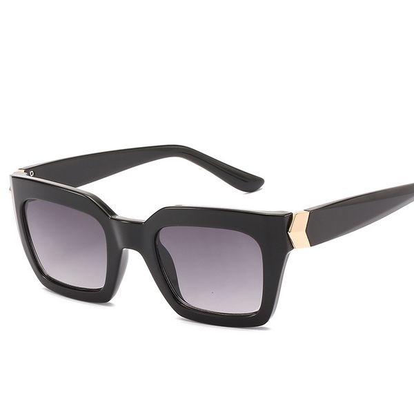 new box fashion sunglasses 1904 trend men's and women's sunglasses classic versatile sunglasses designer aws, White;black
new box fashion sunglasses 1904 trend men's and women's sunglasses classic versatile sunglasses designer aws, White;black