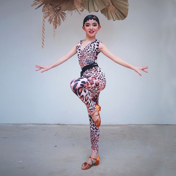 new leopard latin dance clothes for girls latina practice wear salsa dance costume tango dance outfits designer clothing jl1700, Black;red
new leopard latin dance clothes for girls latina practice wear salsa dance costume tango dance outfits designer clothing jl1700, Black;red
