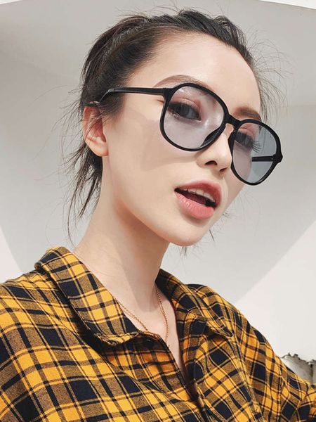 korean qingmo women's personalized fashion sunglasses polarized sunglasses women's driving anti ultraviolet sunshade eyes, White;black
korean qingmo women's personalized fashion sunglasses polarized sunglasses women's driving anti ultraviolet sunshade eyes, White;black