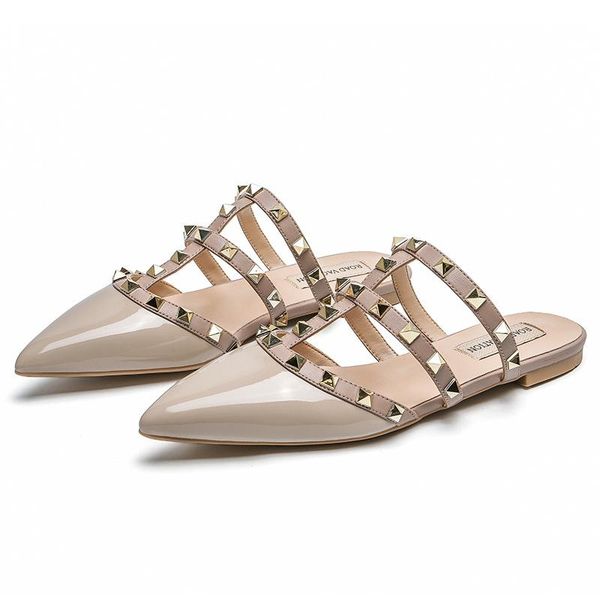 2020 women summer mules women rivet mules t-straps pointed toe flat slides slip outside sandals, Black
2020 women summer mules women rivet mules t-straps pointed toe flat slides slip outside sandals, Black
