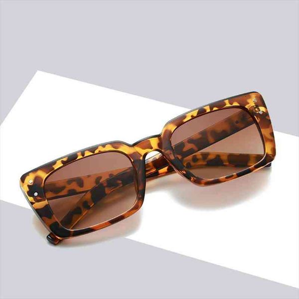 square sunglasses woman samll frame sun glasses for women fahsion trendy street srivet eyewear travel zonnebril dames, White;black
square sunglasses woman samll frame sun glasses for women fahsion trendy street srivet eyewear travel zonnebril dames, White;black