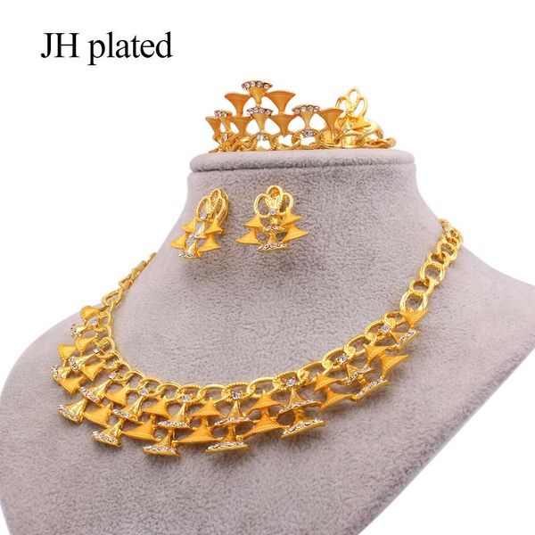 африканские комплекты ювелирных изделий для женщин золота совместно collares ожерелье серьги браслет кольцо дубай свадебные свадебные украше, Silver
африканские комплекты ювелирных изделий для женщин золота совместно collares ожерелье серьги браслет кольцо дубай свадебные свадебные украше, Silver