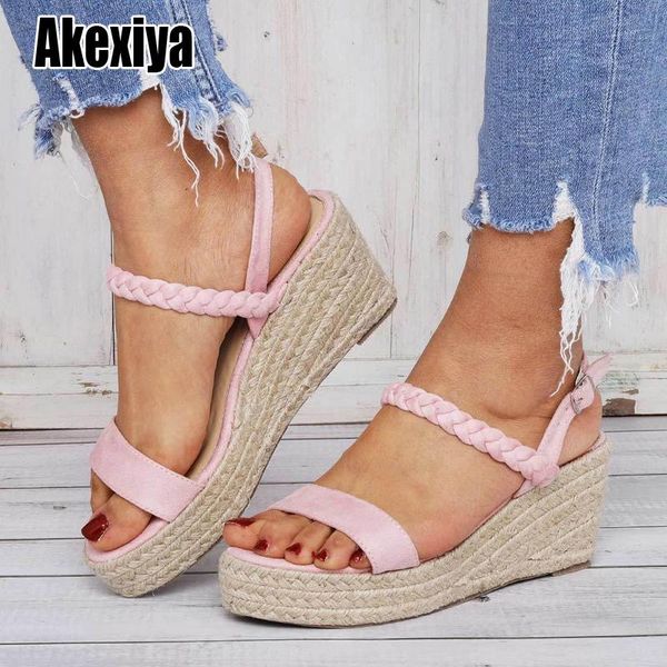 sandals women 2021 summer suede vintage buckle casual sewing retro sandalias ladies platform shoes 35-43 p943, Black
sandals women 2021 summer suede vintage buckle casual sewing retro sandalias ladies platform shoes 35-43 p943, Black