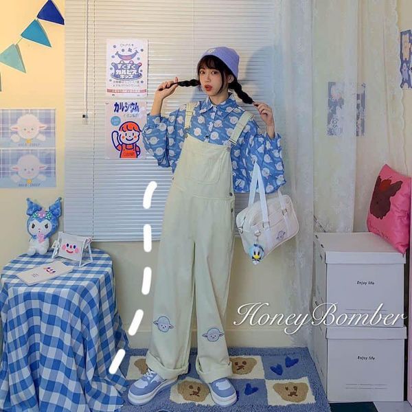 women's blouses & shirts lantern sleeve long-sleeved shirt loose 2021 autumn winter uniform girl pointed collar japanese female sweet b, White
women's blouses & shirts lantern sleeve long-sleeved shirt loose 2021 autumn winter uniform girl pointed collar japanese female sweet b, White