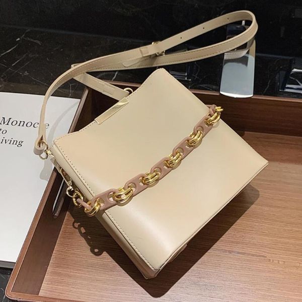 cross body elegant female chain tote bucket bag 2021 quality pu leather women's designer handbag high capacity shoulder messenger
cross body elegant female chain tote bucket bag 2021 quality pu leather women's designer handbag high capacity shoulder messenger