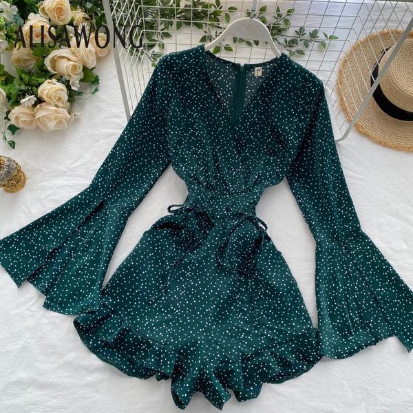 women's jumpsuits & rompers seaside holiday beach green women 2021 summer fashion woman trumpet sleeve frenulum slim short polka dot pl, Black;white
women's jumpsuits & rompers seaside holiday beach green women 2021 summer fashion woman trumpet sleeve frenulum slim short polka dot pl, Black;white