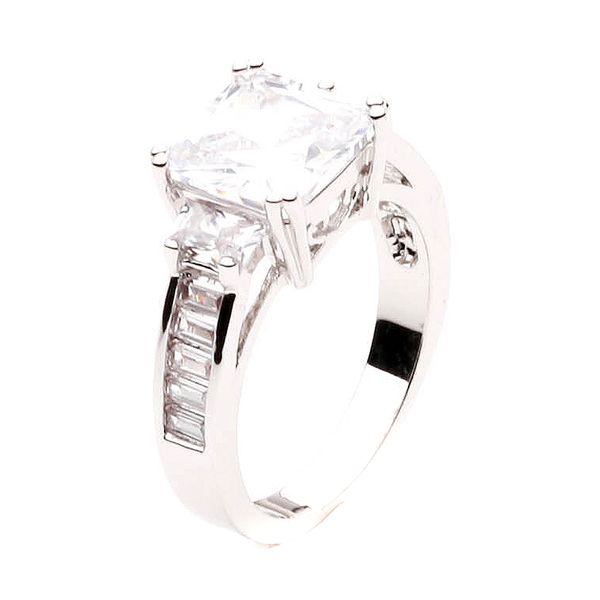 new arrival luxury wedding ring shiny big size square crystal cubic zircons finger ringsplatinum plating ring anniversary gift, Slivery;golden
new arrival luxury wedding ring shiny big size square crystal cubic zircons finger ringsplatinum plating ring anniversary gift, Slivery;golden